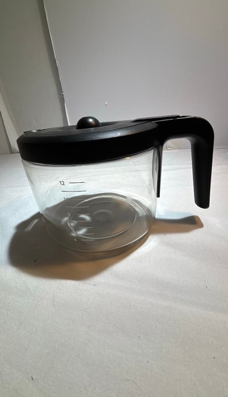 Keurig Coffee Carafe with Black Lid and Handle
